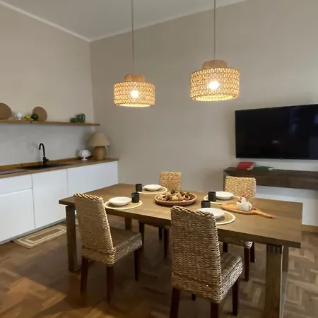 Luisa アパート *